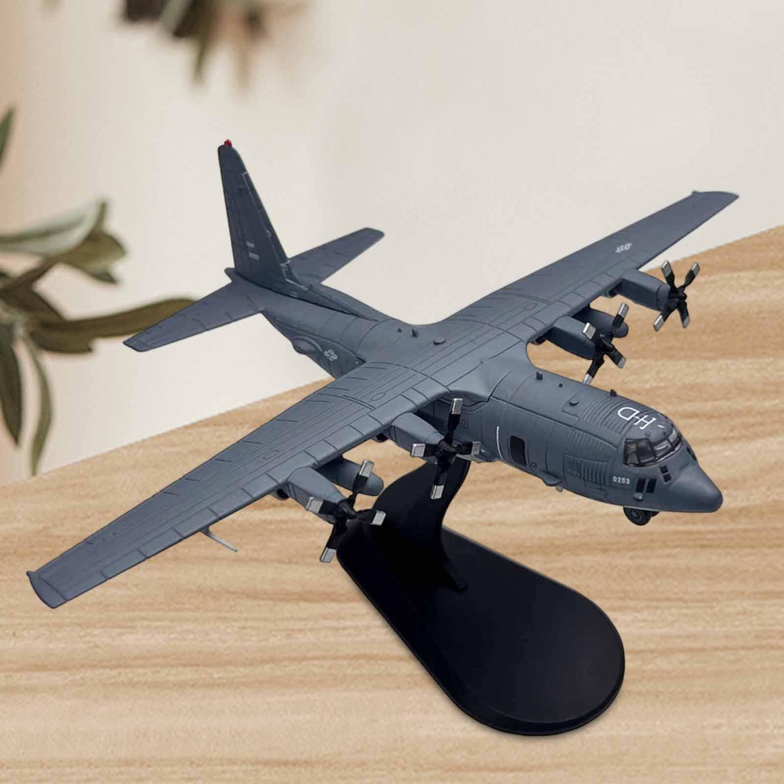 Model Airplane Plastic - Réplique de chasseur 1/200 -130U en