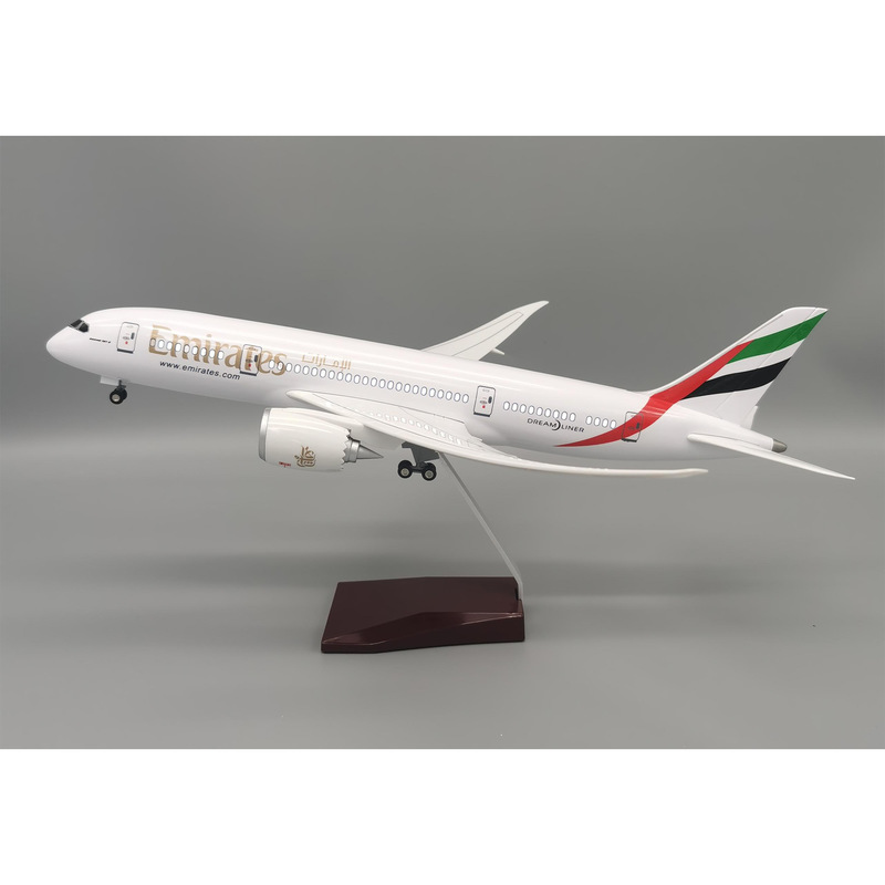 Modèle d'avion d'émirats 787,  - Model Airplane Plastic avis et prix